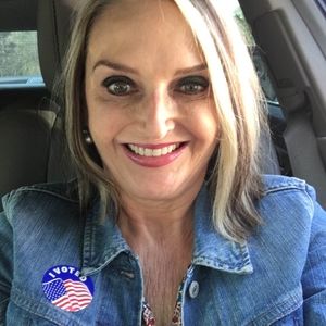 Meet your Posher, Christy